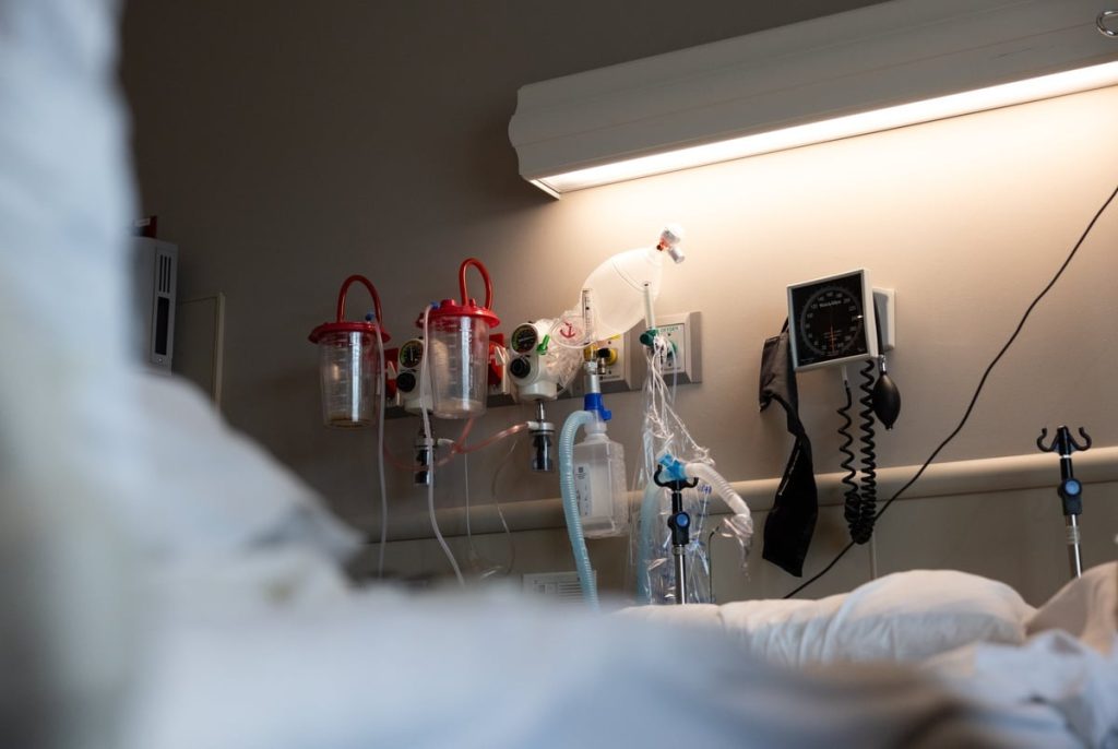 Rural Americans more likely to live with chronic pain than urban peers, UT-Arlington study finds