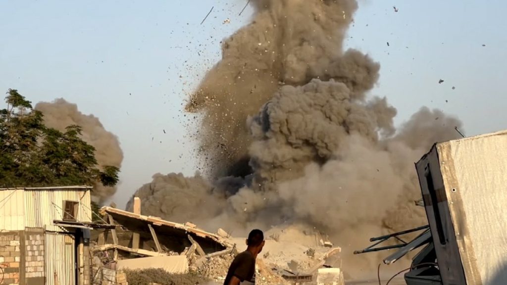 Trump says Gaza ceasefire possible ‘within the next week’, gives no details Trump says Gaza ceasefire possible ‘within the next week’, gives no details