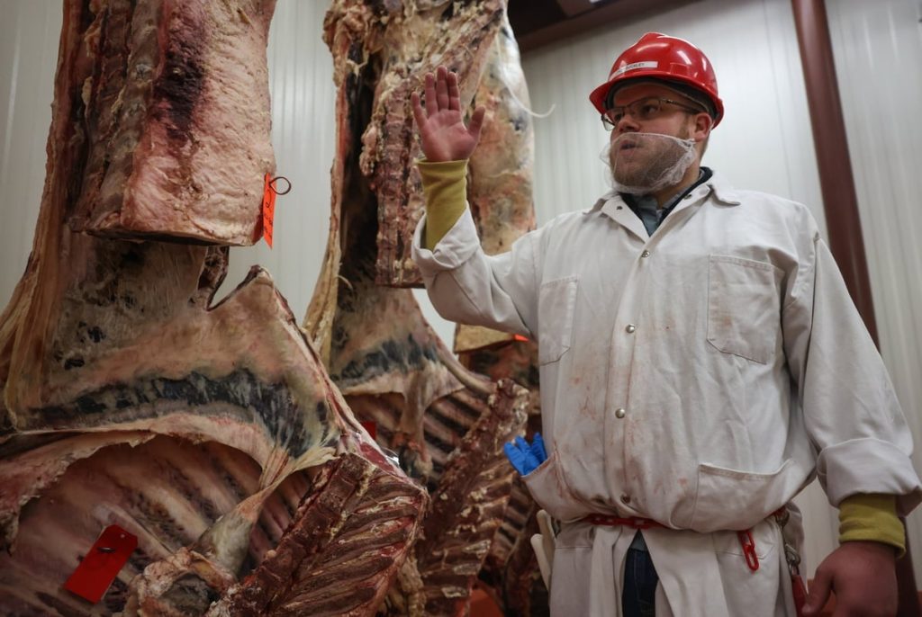 As lawmakers tried to name an official steak, Texas students learned how to find the best beef