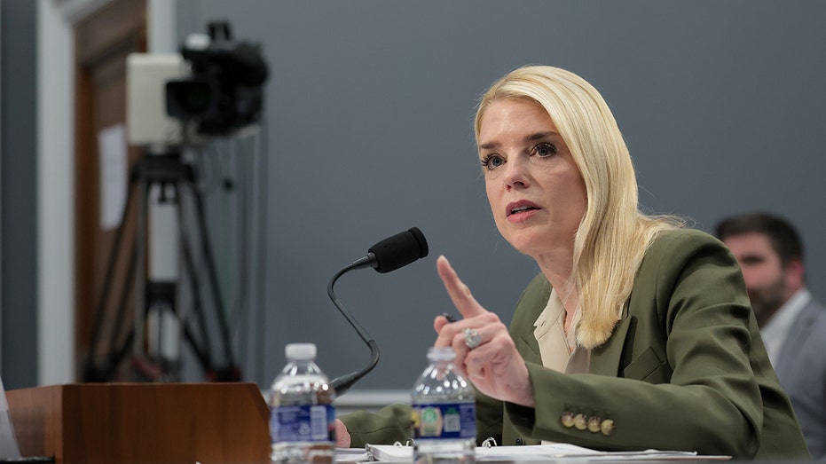 DOJ on ‘high alert’ for Iranian nationals living illegally in US, Bondi says DOJ on ‘high alert’ for Iranian nationals living illegally in US, Bondi says