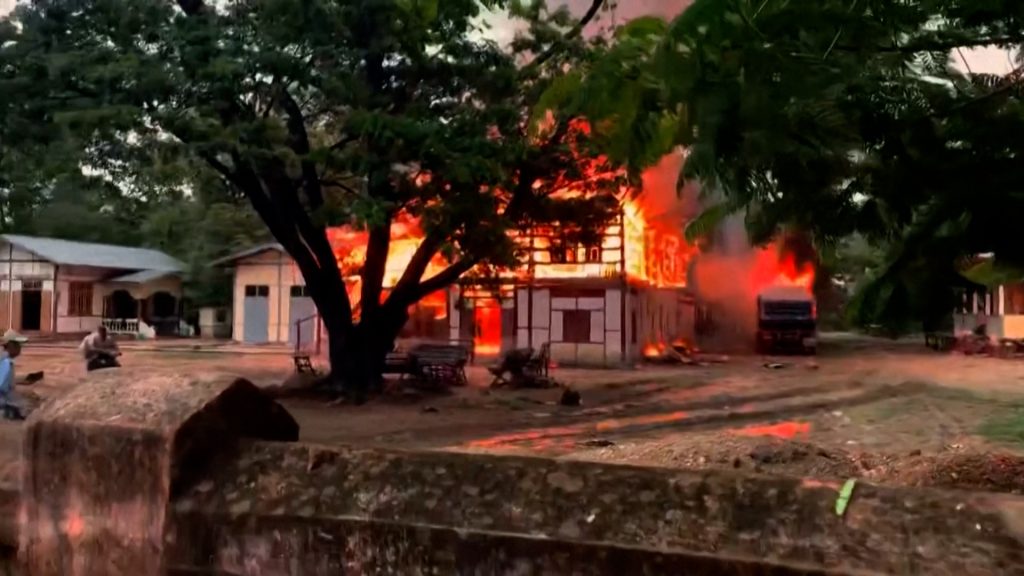 Military jet crashes in Myanmar, homes set ablaze Military jet crashes in Myanmar, homes set ablaze