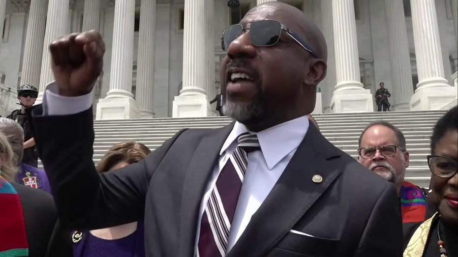 Dems join clergy to pray for ‘moral reckoning’ to fix Big, Beautiful Bill: ‘I still know how to agitate’ Dems join clergy to pray for ‘moral reckoning’ to fix Big, Beautiful Bill: ‘I still know how to agitate’