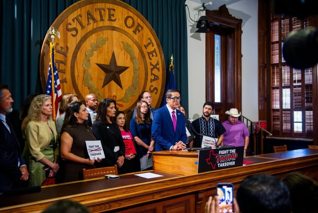 Texas Democrats vow to use delay tactics to drag out GOP redistricting effort Texas Democrats vow to use delay tactics to drag out GOP redistricting effort