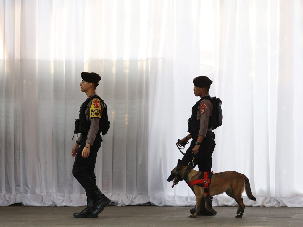 Indonesia arrests 12 for trafficking babies to Singapore