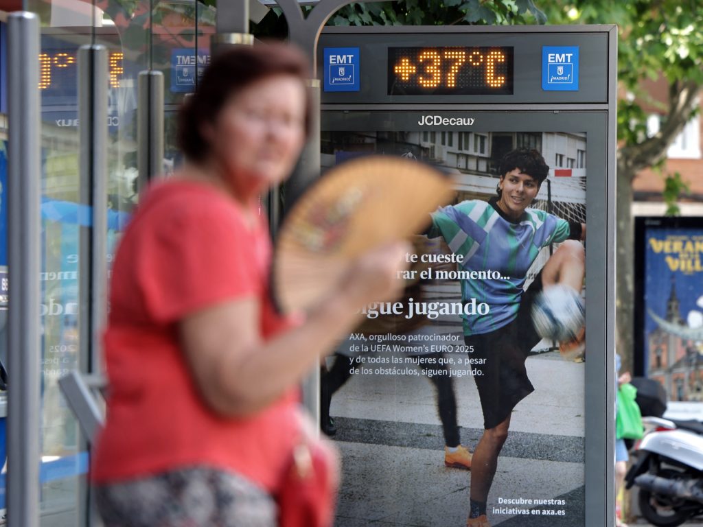 At least eight people die in record-breaking heatwave across Europe