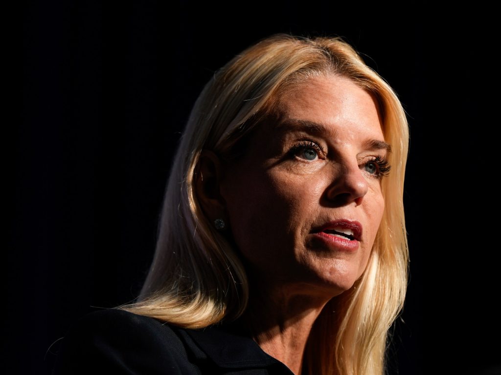 US attorney general paves way for more convicted criminals to own guns