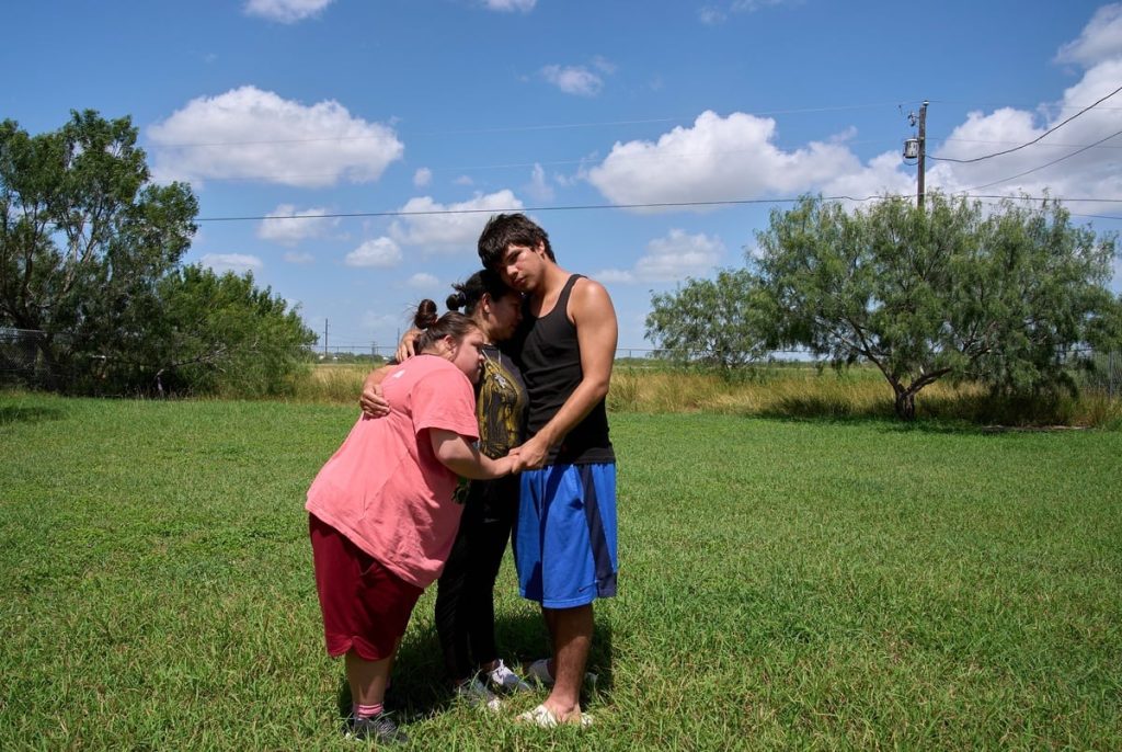 As Trump’s raids ramp up, Valley residents stay inside — even when they need medical care As Trump’s raids ramp up, Valley residents stay inside — even when they need medical care