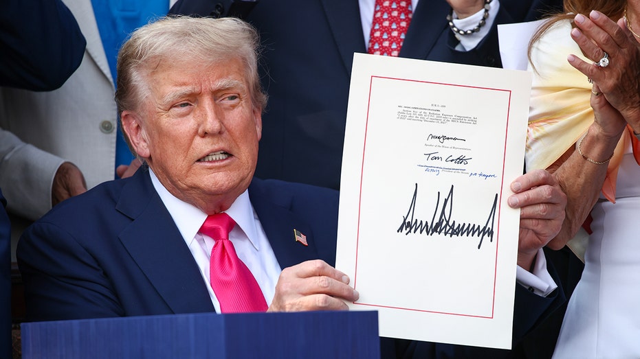 Dems say their increasingly ‘frustrated’ base is mobilized in the fight against Trump’s ‘big, beautiful bill’ Dems say their increasingly ‘frustrated’ base is mobilized in the fight against Trump’s ‘big, beautiful bill’