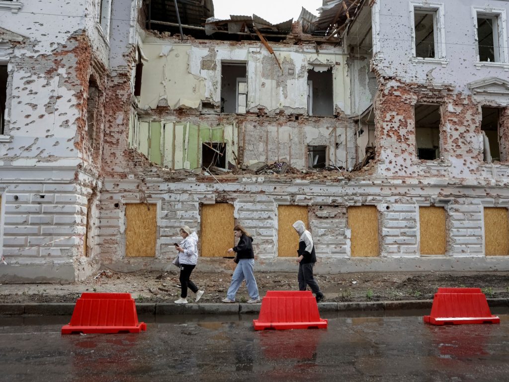 In Sumy, Ukraine, the front line is drawing near – but we refuse to leave In Sumy, Ukraine, the front line is drawing near – but we refuse to leave