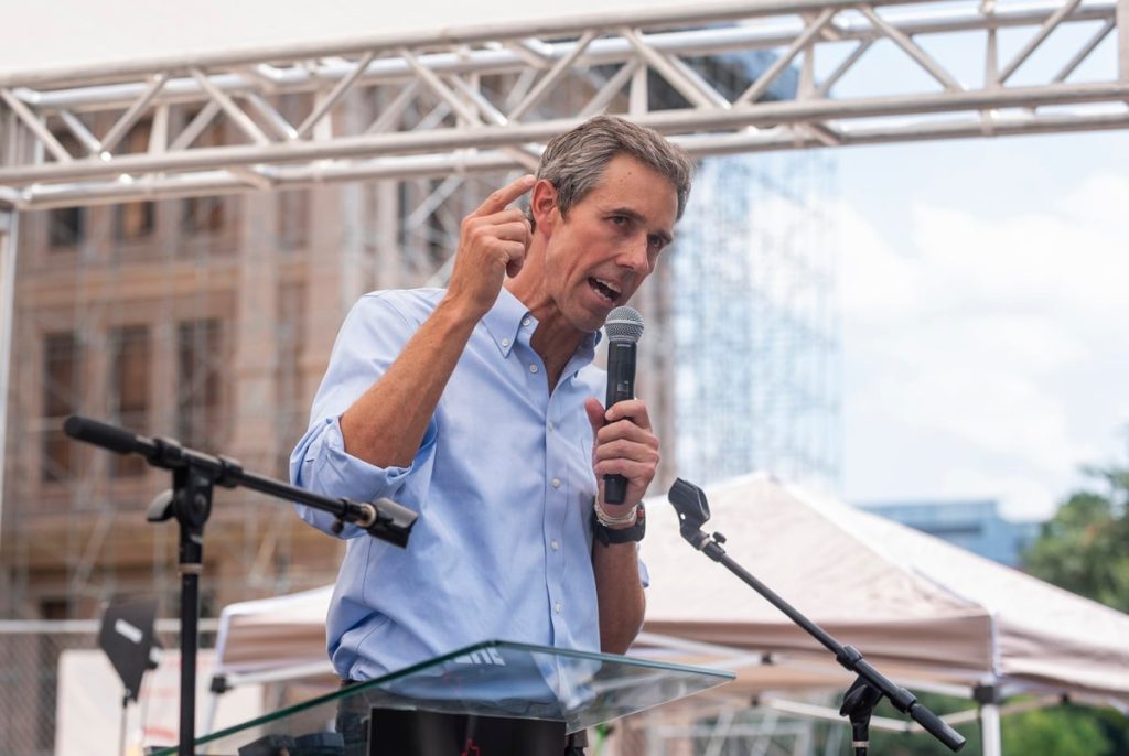 El Paso judge blocks Ken Paxton from taking legal action against Beto O’Rourke’s political group El Paso judge blocks Ken Paxton from taking legal action against Beto O’Rourke’s political group