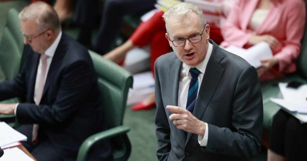Australia hits back at Netanyahu amid escalating diplomatic row over Gaza Australia hits back at Netanyahu amid escalating diplomatic row over Gaza