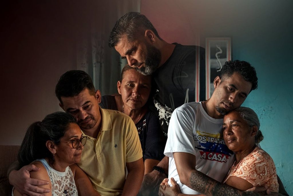 Venezuelan men and their families share experiences after CECOT release