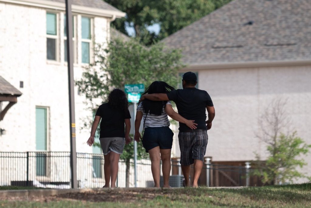 Texas suburbs resist new state law allowing more apartments Texas suburbs resist new state law allowing more apartments