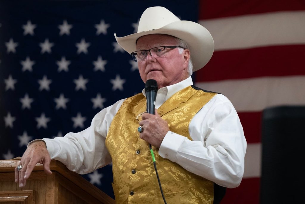 Anti-DEI crusader Sid Miller urged UT to enroll student emphasizing her race and socioeconomic status Anti-DEI crusader Sid Miller urged UT to enroll student emphasizing her race and socioeconomic status