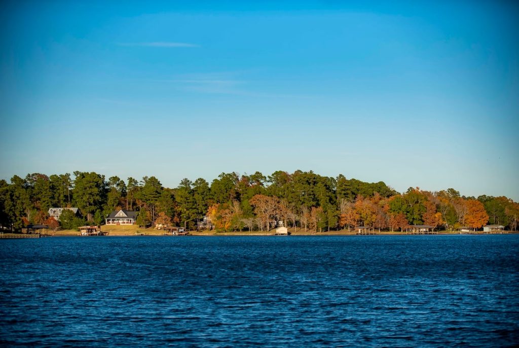 Texas lawmakers at odds over ending massive water exports from East Texas Texas lawmakers at odds over ending massive water exports from East Texas