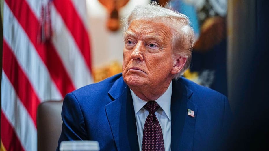 Trump calls for death penalty for suspect in Charlotte light rail stabbing Trump calls for death penalty for suspect in Charlotte light rail stabbing