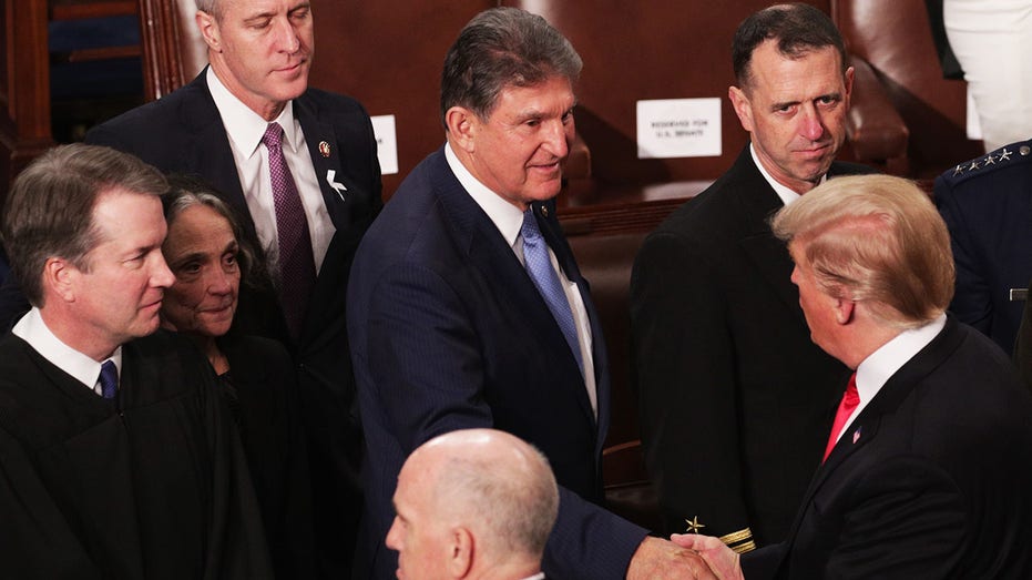 Manchin recalls close ties with ‘outsider’ Trump, cold shoulder from Obama in new book Manchin recalls close ties with ‘outsider’ Trump, cold shoulder from Obama in new book