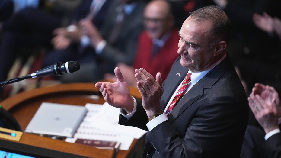 Missouri House approves redistricting plan as part of nationwide GOP push to defend House majority Missouri House approves redistricting plan as part of nationwide GOP push to defend House majority