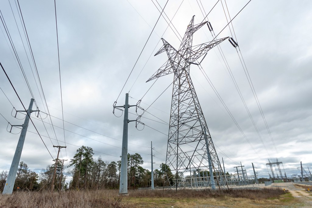 Explosion of data centers causes planning struggles for Texas power grid Explosion of data centers causes planning struggles for Texas power grid