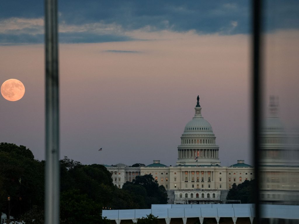 Trump walks back offer to talk to Democrats as government shutdown extends Trump walks back offer to talk to Democrats as government shutdown extends