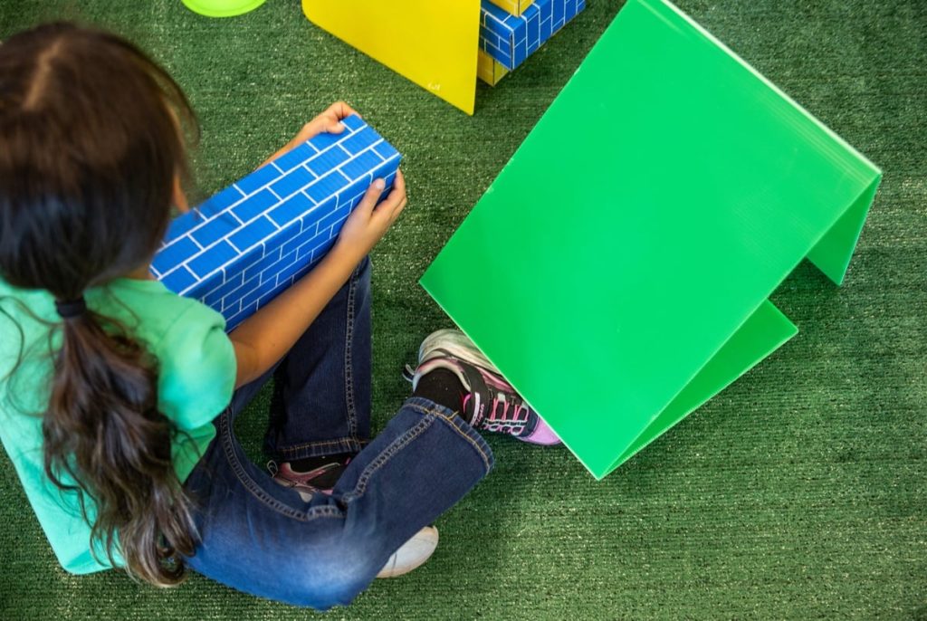 Texans could begin applying for school vouchers in February