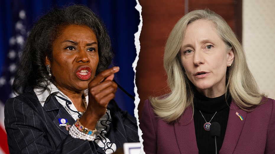 Biden-era ‘unvetted’ immigrants nabbed after Virginia highway gunfire as border debate hits governor’s race Biden-era ‘unvetted’ immigrants nabbed after Virginia highway gunfire as border debate hits governor’s race