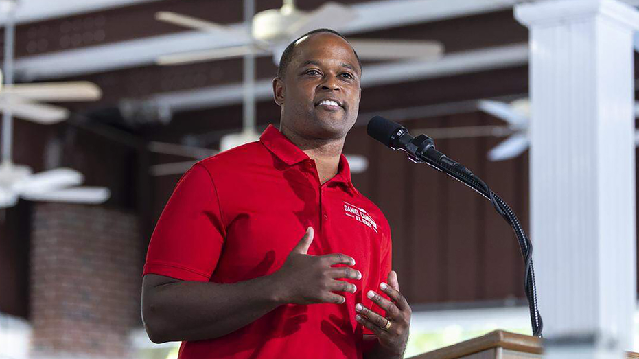 ‘America First’ attorney general distances himself from McConnell — his former boss — as Kentucky race defines GOP future ‘America First’ attorney general distances himself from McConnell — his former boss — as Kentucky race defines GOP future