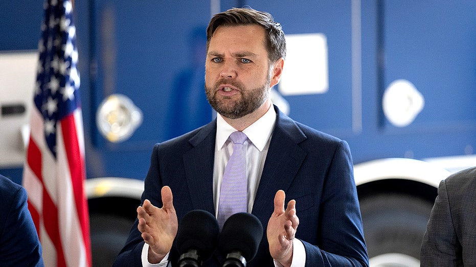 Vance to meet with Duffy, aviation leaders as shutdown ‘gravely’ impacts crucial industry Vance to meet with Duffy, aviation leaders as shutdown ‘gravely’ impacts crucial industry