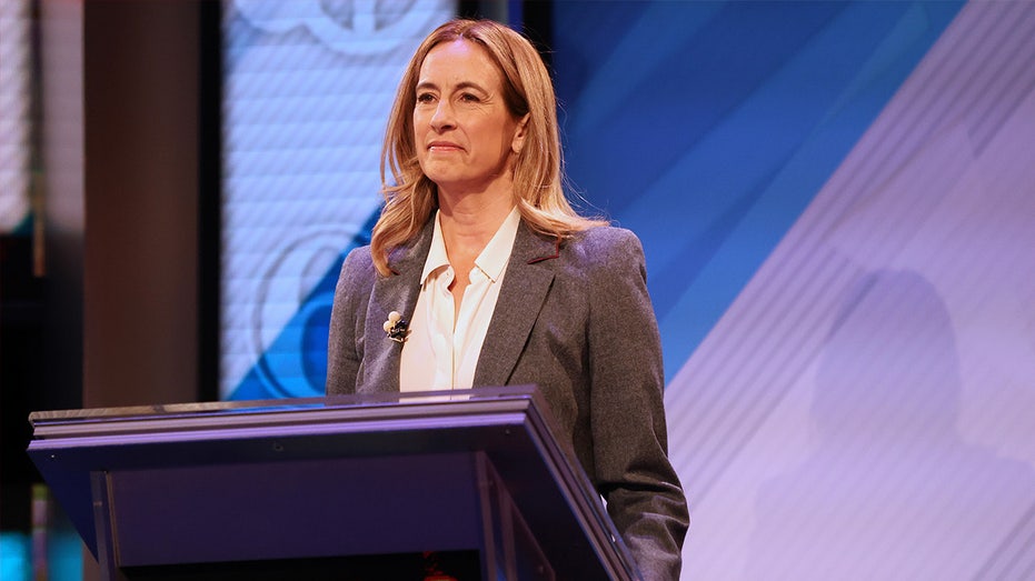 Sherrill pulls out all stops with Obama endorsement, star-studded New Jersey campaign push as race tightens Sherrill pulls out all stops with Obama endorsement, star-studded New Jersey campaign push as race tightens