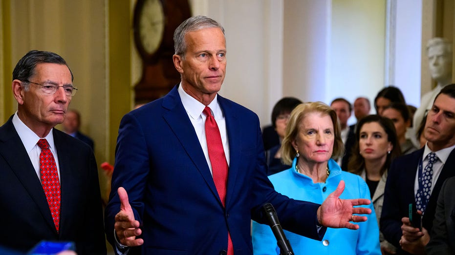 Senate Democrats, Republicans reach deal to reopen government