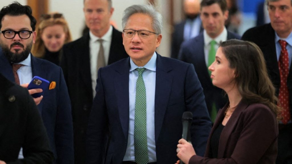 Trump clears way for sale of powerful Nvidia H200 chips to China Trump clears way for sale of powerful Nvidia H200 chips to China