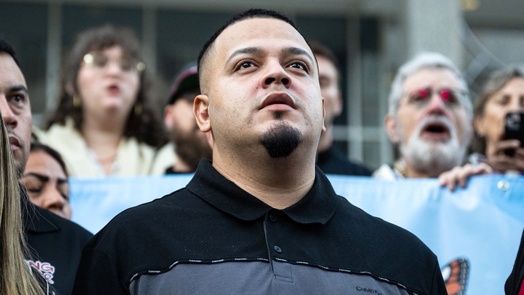 Federal judge orders Kilmar Abrego Garcia released from ICE custody Federal judge orders Kilmar Abrego Garcia released from ICE custody