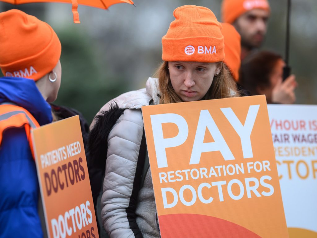 England’s resident doctors to strike for five days