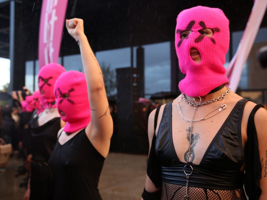 Russian court designates punk band Pussy Riot as ‘extremist’ group Russian court designates punk band Pussy Riot as ‘extremist’ group