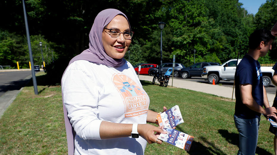 Progressive powerhouses launch primary war against Democratic establishment ahead of 2026 elections Progressive powerhouses launch primary war against Democratic establishment ahead of 2026 elections