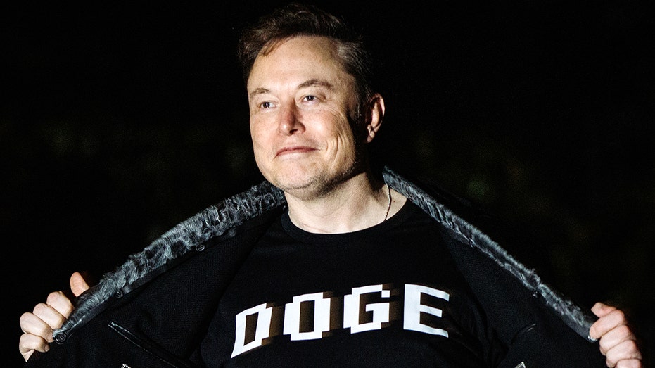 DOGE says agencies cut .6B in federal contracts, flags spending on Somalia, HHS web services DOGE says agencies cut .6B in federal contracts, flags spending on Somalia, HHS web services