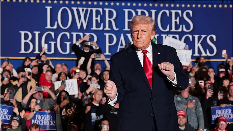 Trump vows heavy campaign push for GOP, cites ‘midterm curse’ for sitting presidents Trump vows heavy campaign push for GOP, cites ‘midterm curse’ for sitting presidents