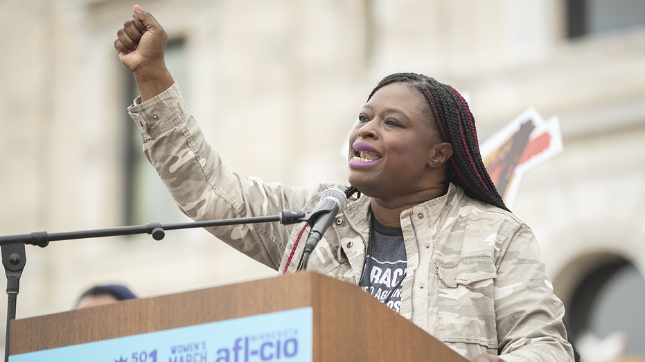 Minnesota agitators arrested in wake of church invasion, Bondi says Minnesota agitators arrested in wake of church invasion, Bondi says