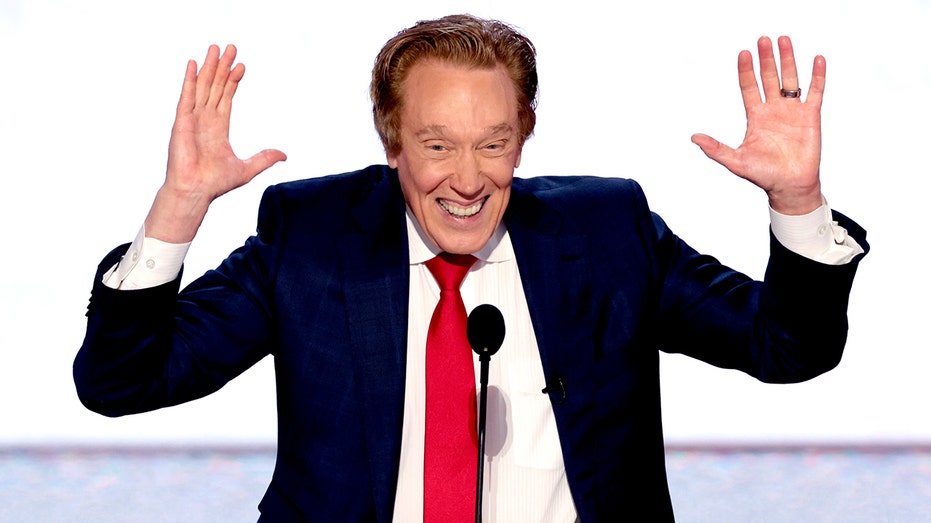 ‘Michigan’s government is pathetic’: Perry Johnson mounts gubernatorial bid as Gov Whitmer’s exit approaches ‘Michigan’s government is pathetic’: Perry Johnson mounts gubernatorial bid as Gov Whitmer’s exit approaches