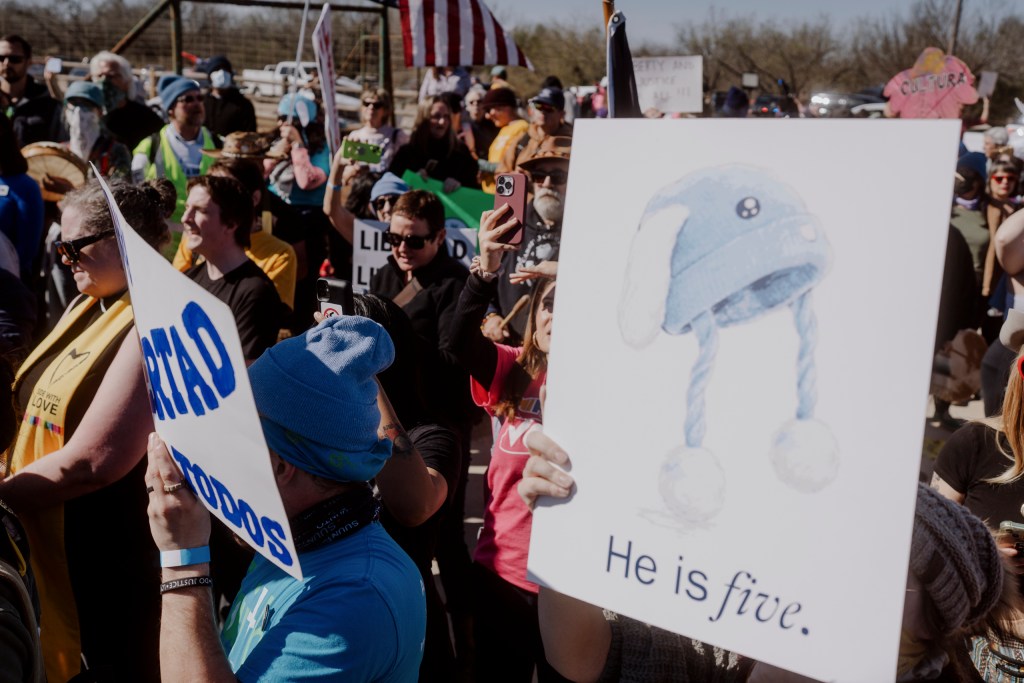 Judge orders 5-year-old Liam Ramos and his dad released from detention in Texas Judge orders 5-year-old Liam Ramos and his dad released from detention in Texas