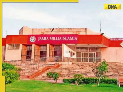 DNA Fact Check: Did Jamia Millia Islamia prohibit boys and girls from standing together during Ramadan? DNA Fact Check: Did Jamia Millia Islamia prohibit boys and girls from standing together during Ramadan?