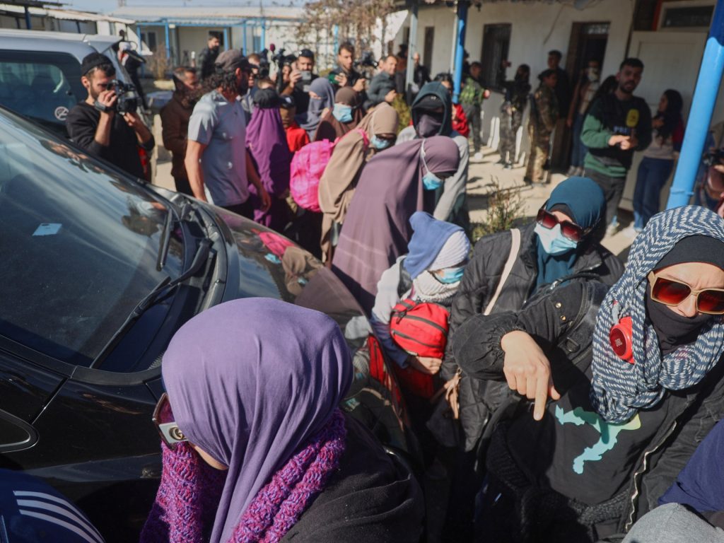 Australian PM Albanese says no help for ISIL relatives held in Syria camp Australian PM Albanese says no help for ISIL relatives held in Syria camp