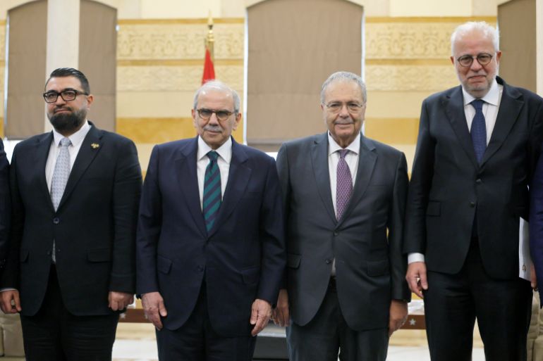 Why is the issue of Syrian prisoner repatriation from Lebanon complicated?