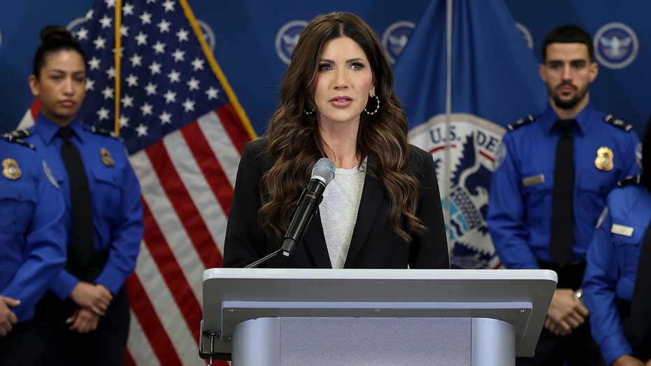 Trump admin asks Supreme Court to end temporary protected status for Syrian migrants Trump admin asks Supreme Court to end temporary protected status for Syrian migrants