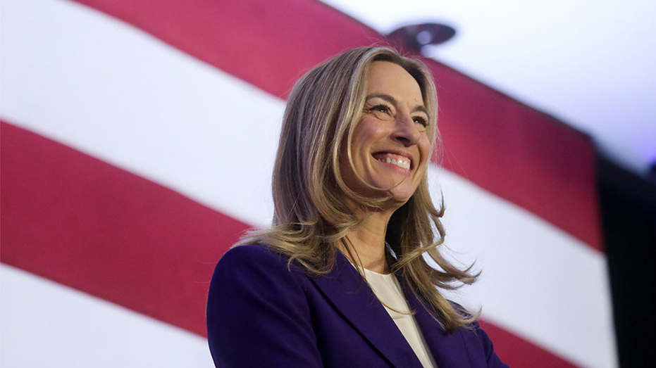 New Jersey Gov Sherrill signs law barring ICE agents from wearing face coverings to shield identities New Jersey Gov Sherrill signs law barring ICE agents from wearing face coverings to shield identities