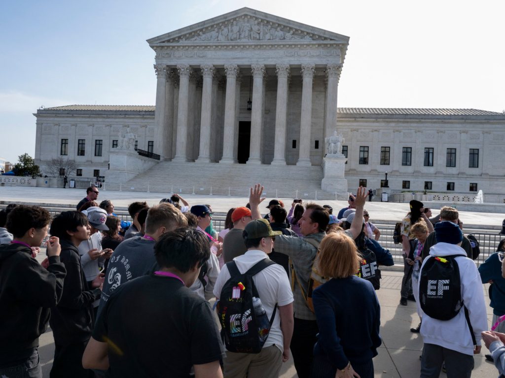 US Supreme Court to hear constitutional test of birthright citizenship
