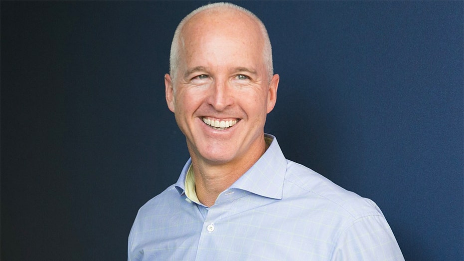 Mike Minogue heads to Mass GOP convention ready to take on Maura Healey: ‘She’s bankrupting our state’