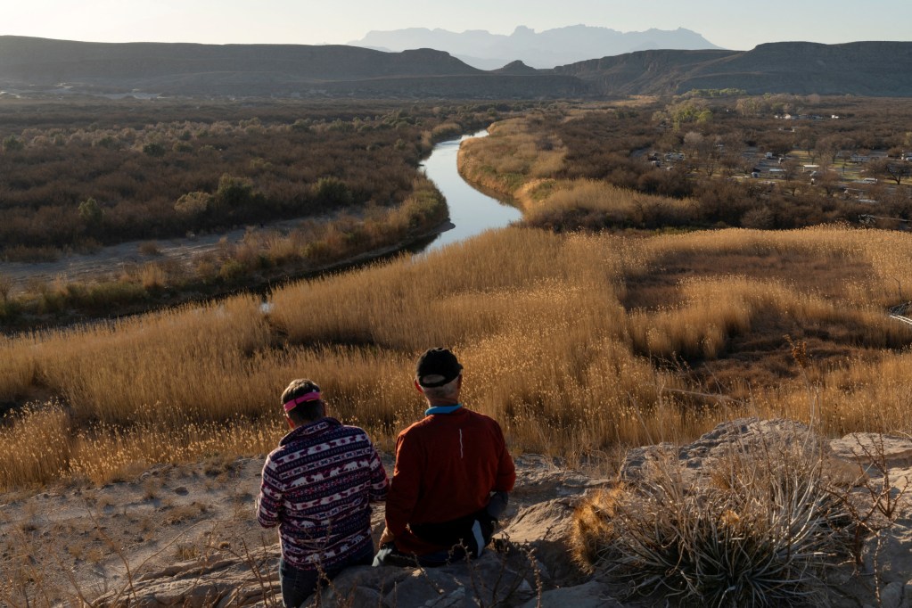 .7 billion contract awarded “for border wall in Big Bend” amid public confusion over construction plans