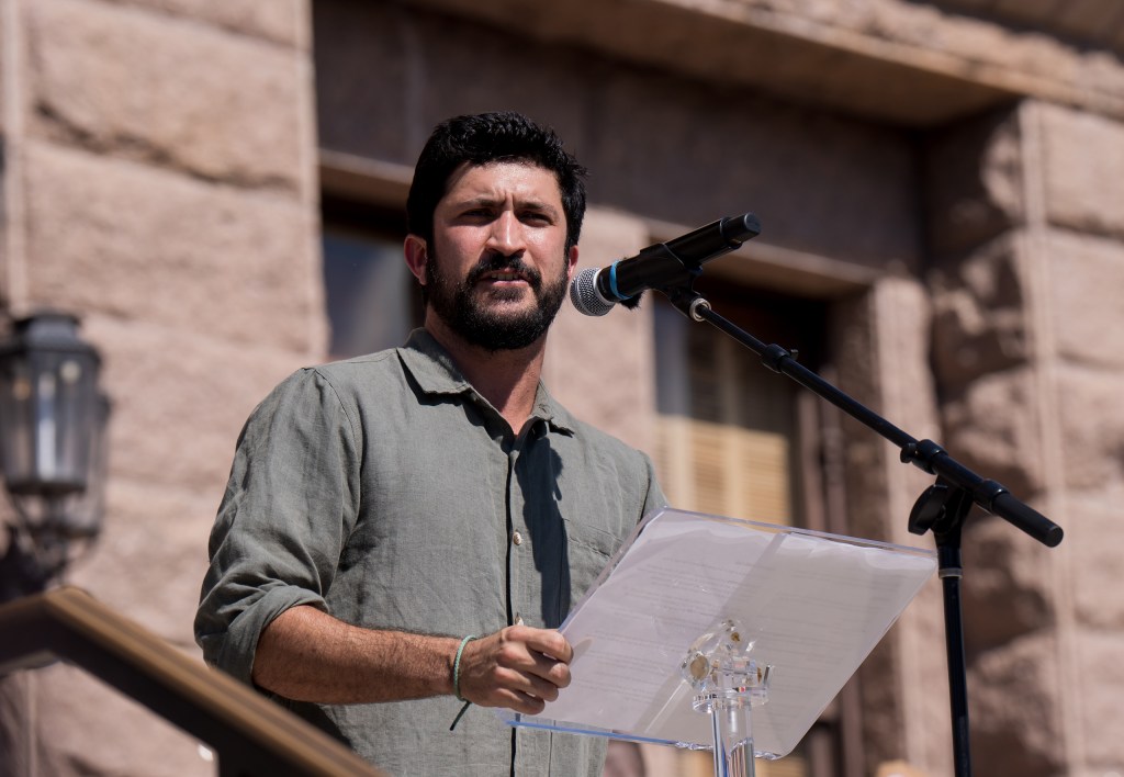 Rep. Greg Casar unveils bill targeting utility costs as part of progressives’ “affordability agenda”