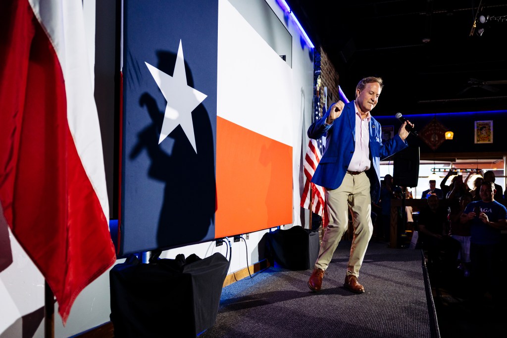 Senate GOP leaders spent months trashing Paxton. Can they turn the page and unify against Talarico? Senate GOP leaders spent months trashing Paxton. Can they turn the page and unify against Talarico?